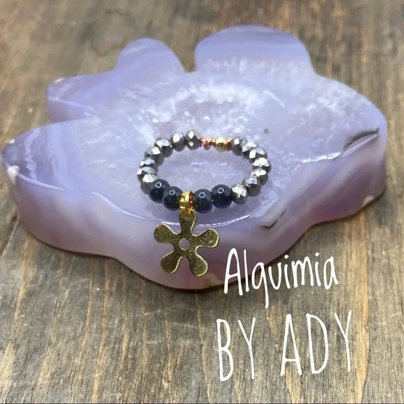 Alquimia by ADY Beaded Ring with Gold Charm - Picture 1 of 3